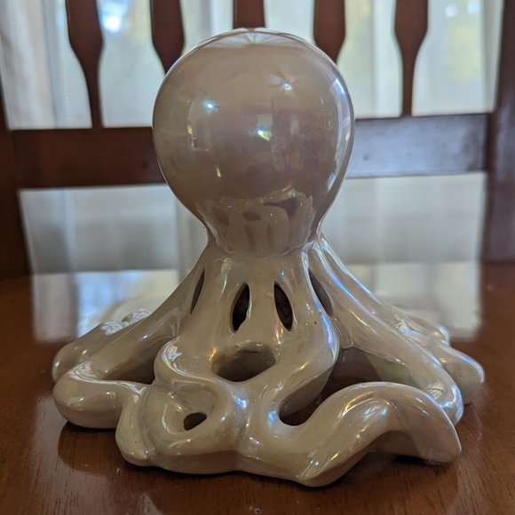 Iridescent Octopus Potpourri Holder - Picture 3 of 5